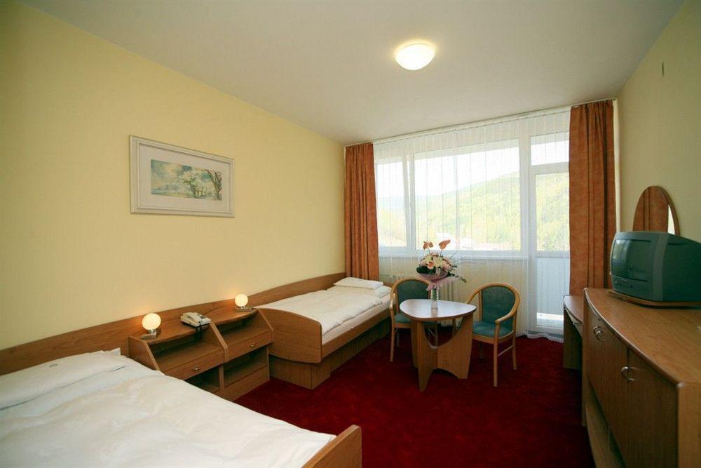 Hotel Behounek Jachymov Exterior photo